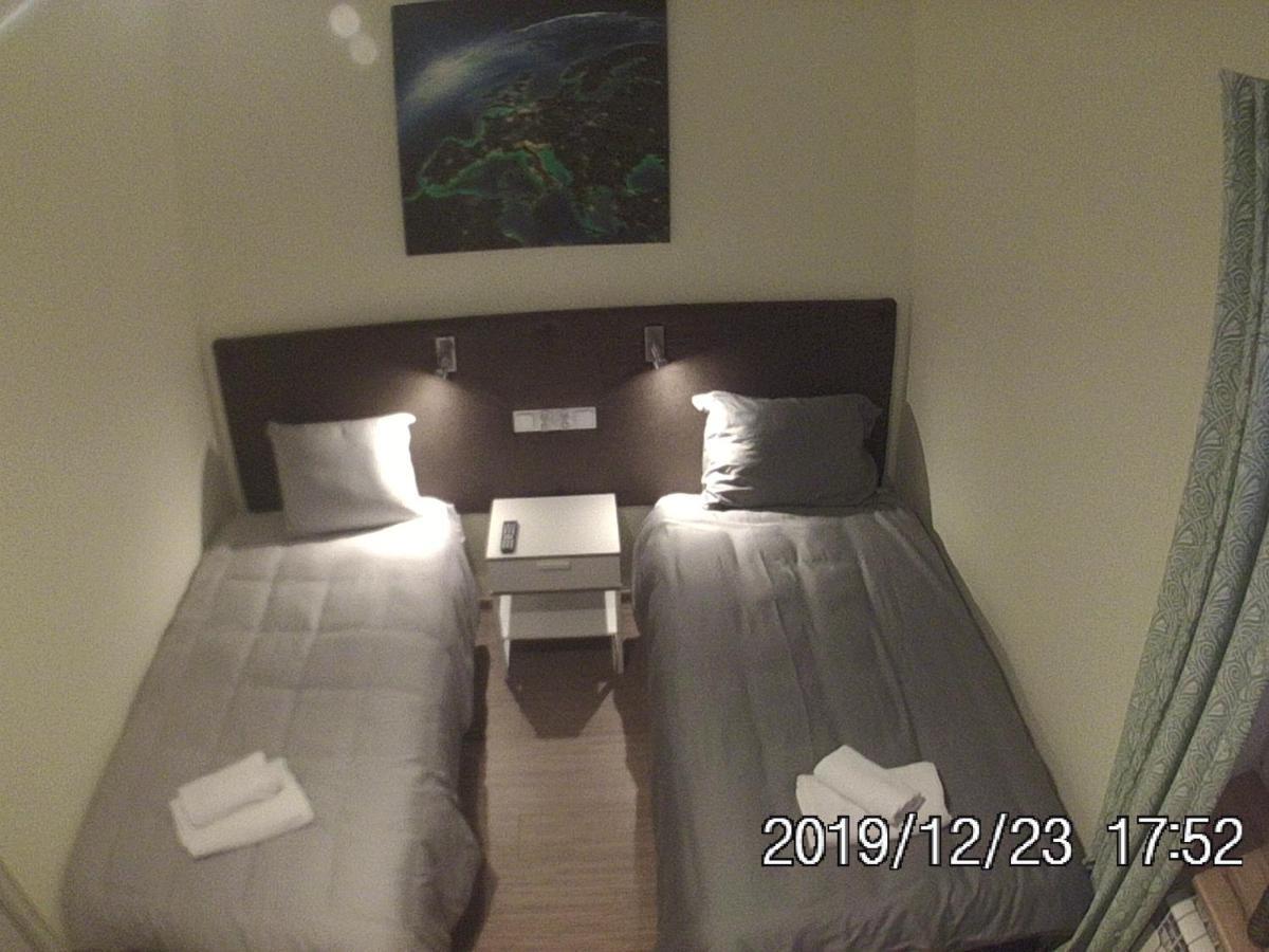 Rent0Nline Brwinow Rooms Luaran gambar